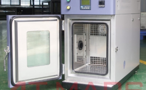 高低溫濕熱試驗箱在使用中為什么會產生水霧？
